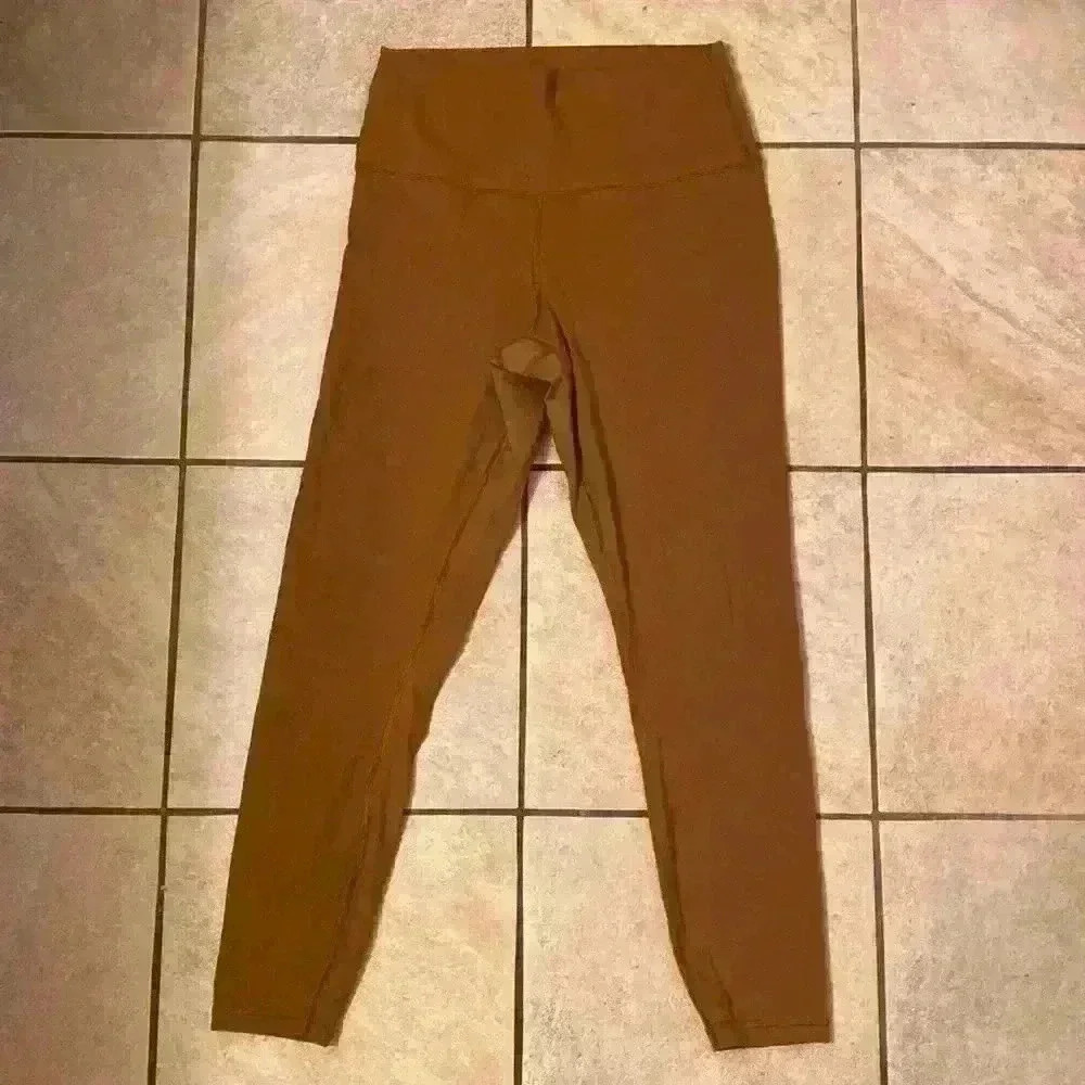Everlane leggings